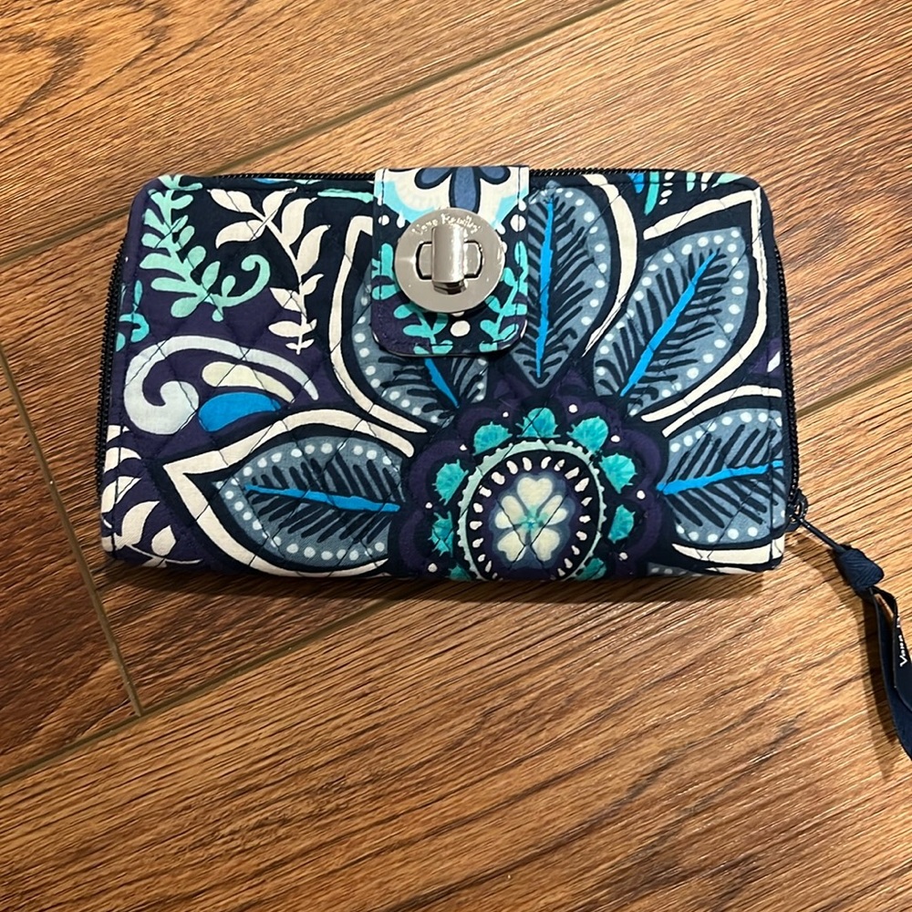 Vera Bradley RFID Turn Lock Wallet, Blue Island Medallion Pattern